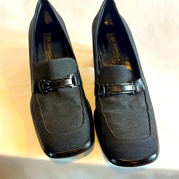 Via Spiga Size 11,Steel Grey Fabric & Black Metal hardware. Soles for non-slip. - Picture 6 of 9